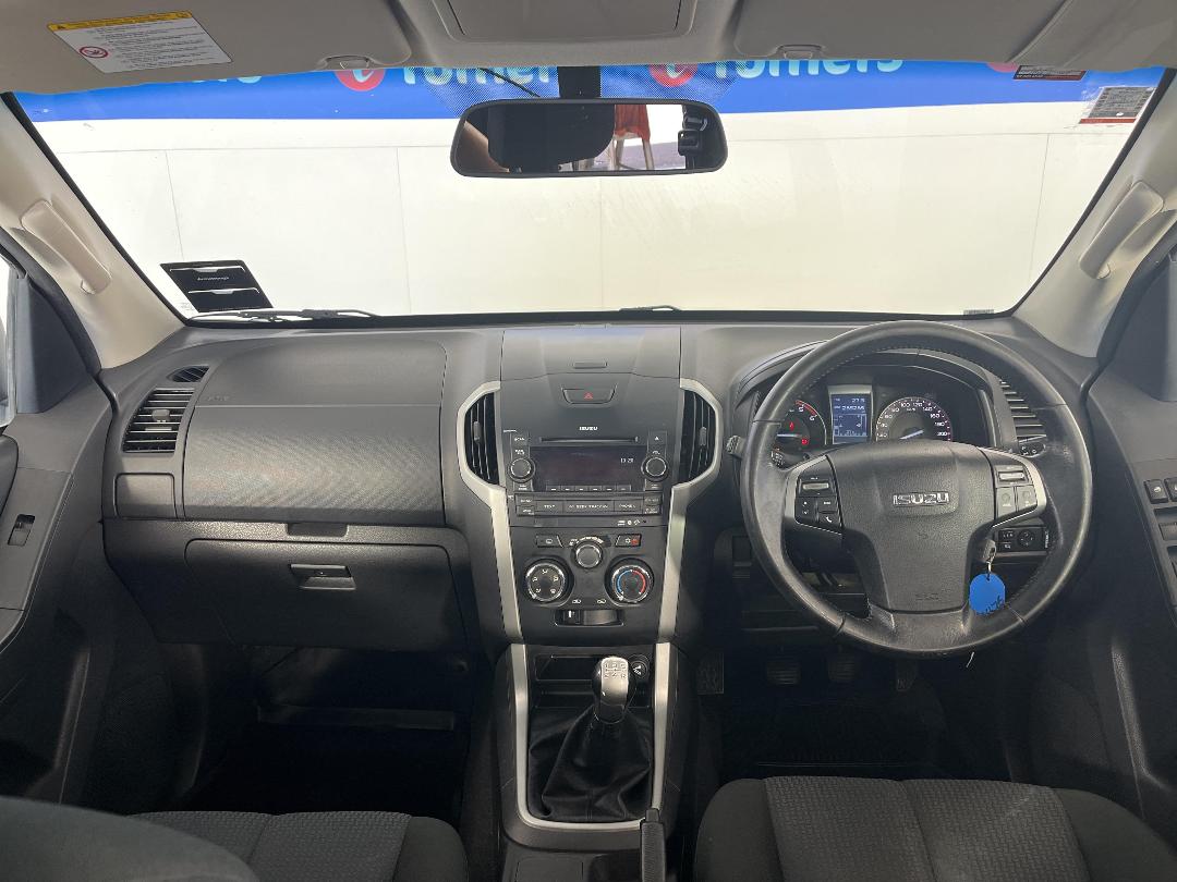 Photo '17' of Isuzu D-MAX