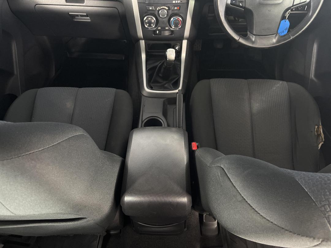 Photo '18' of Isuzu D-MAX