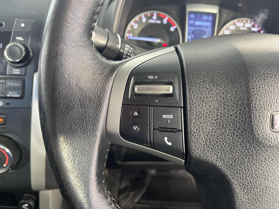 Photo '29' of Isuzu D-MAX