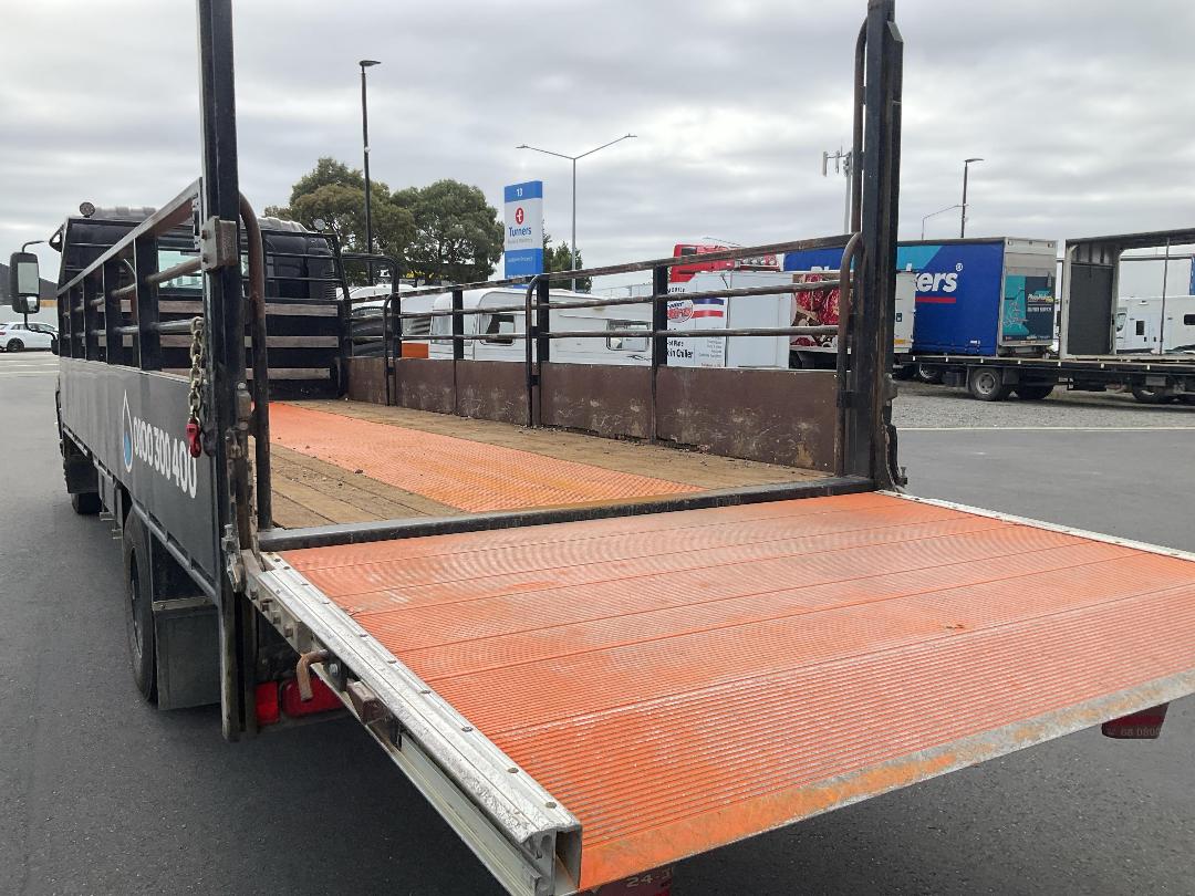 Photo '17' of Isuzu F Series FRR500 Gas Bottle Truck