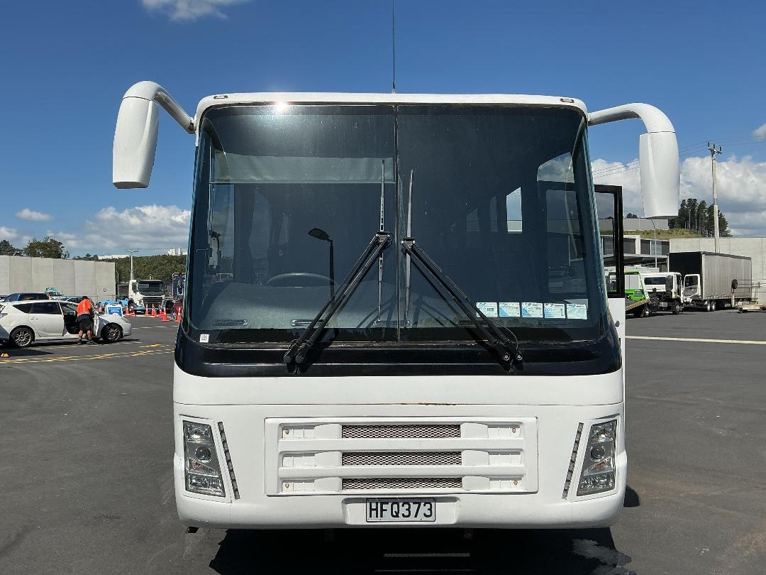 Photo '8' of Isuzu F Series FRD500 AMT Coach