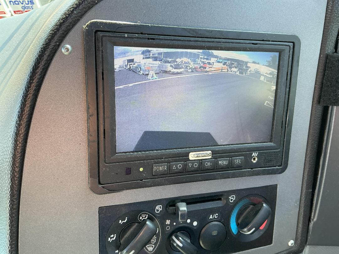 Photo '15' of Isuzu F Series FRD500 AMT Coach