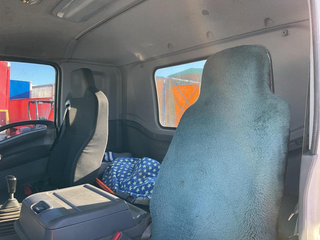 Photo '22' of Isuzu F Series FRR600 Cab Chassis