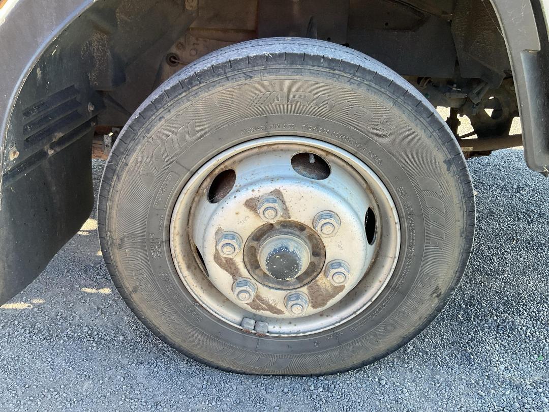 Photo '38' of Isuzu F Series FRR600 Cab Chassis