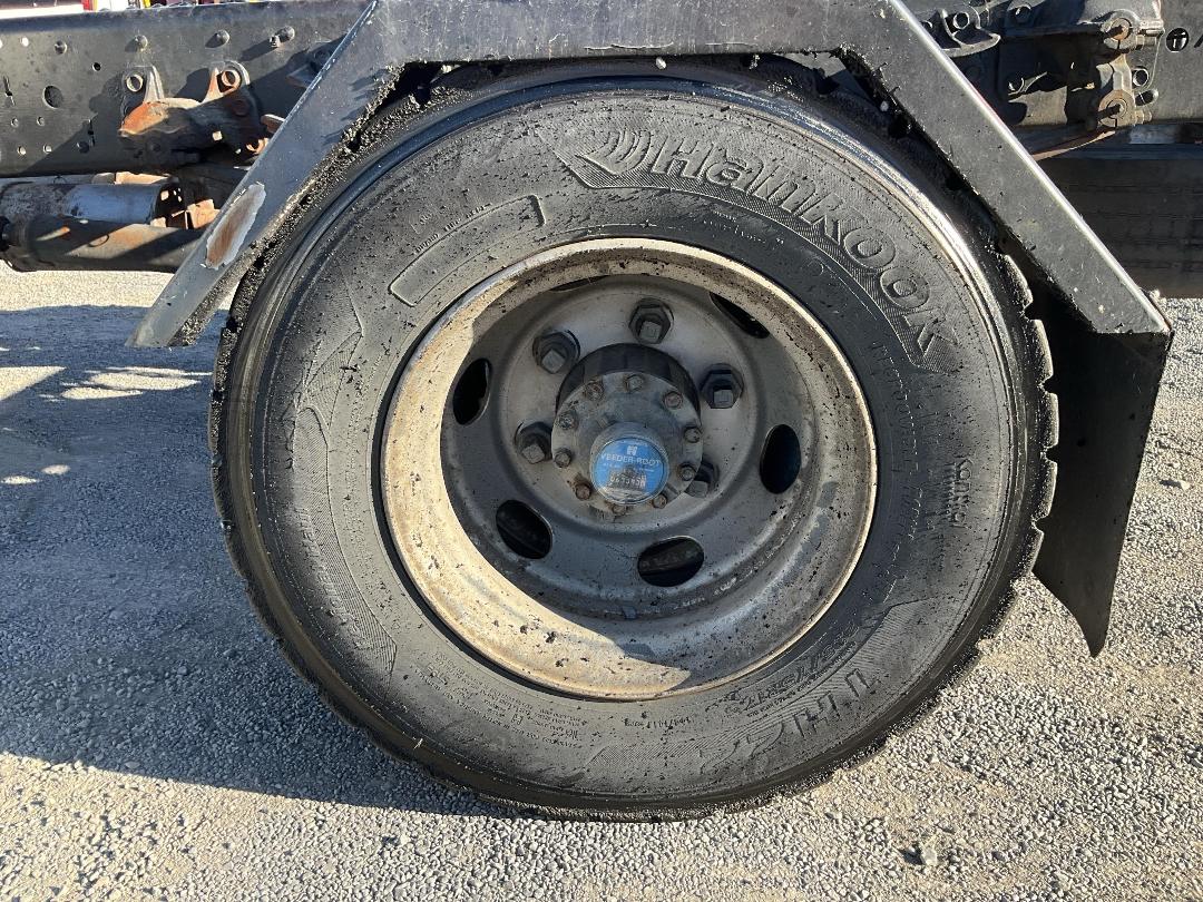 Photo '42' of Isuzu F Series FRR600 Cab Chassis