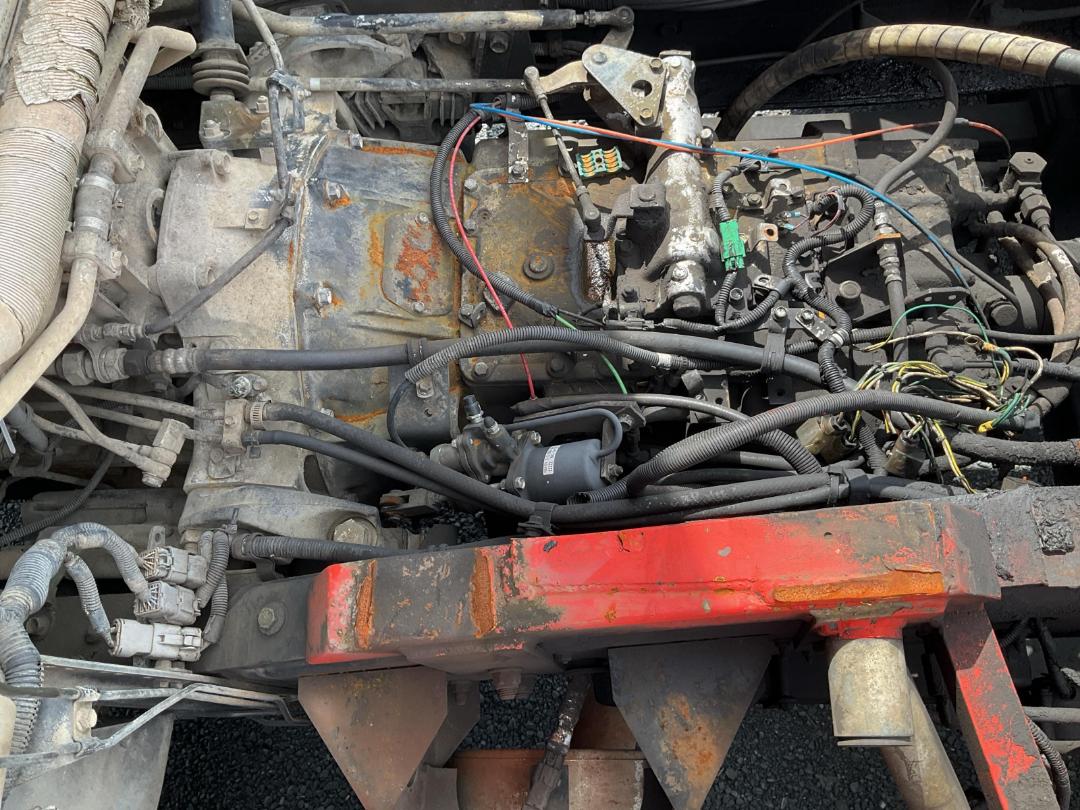 Photo '21' of Isuzu Giga CYH460LS Cab Chassis