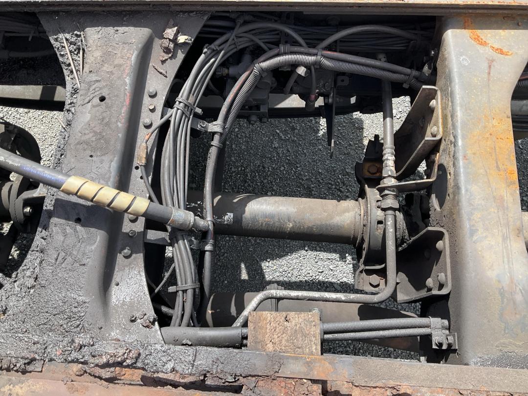 Photo '23' of Isuzu Giga CYH460LS Cab Chassis