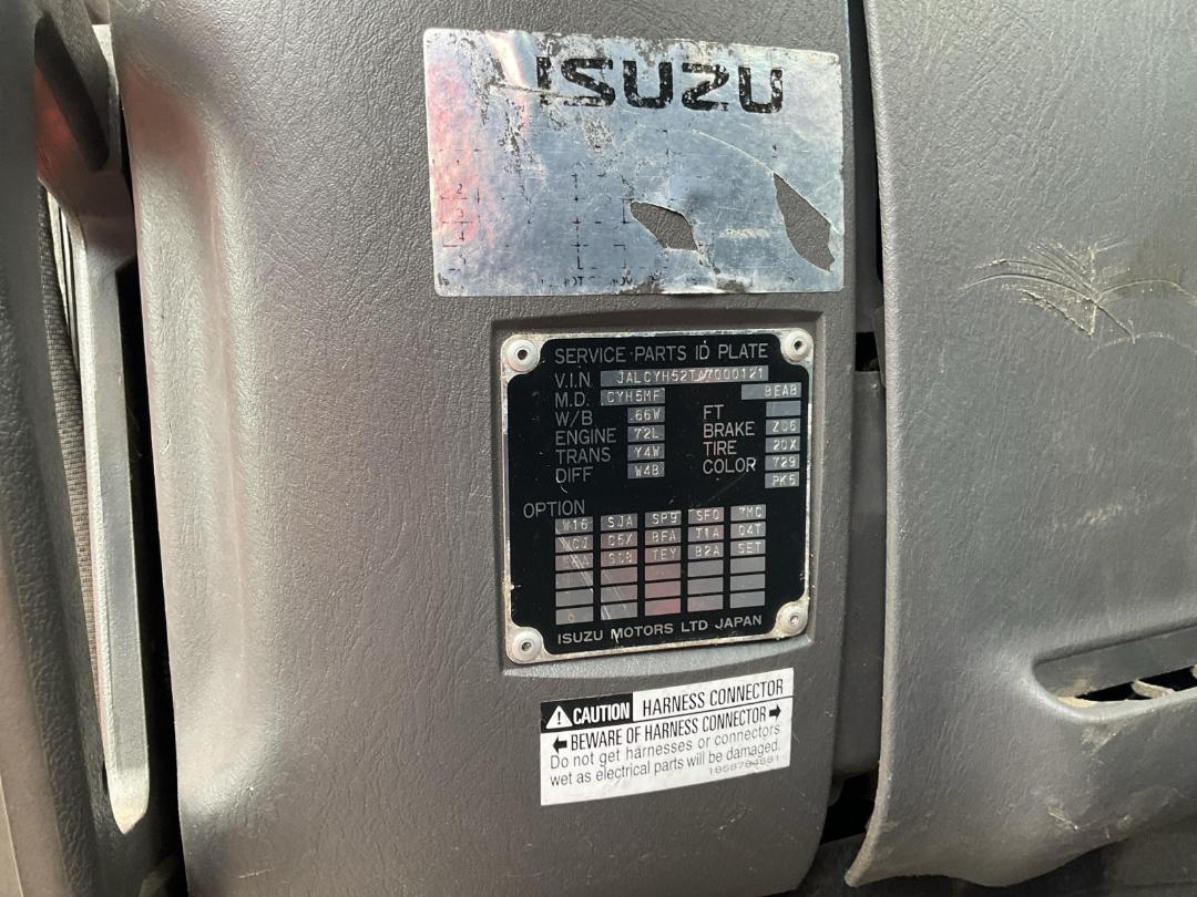 Photo '36' of Isuzu Giga CYH460LS Cab Chassis