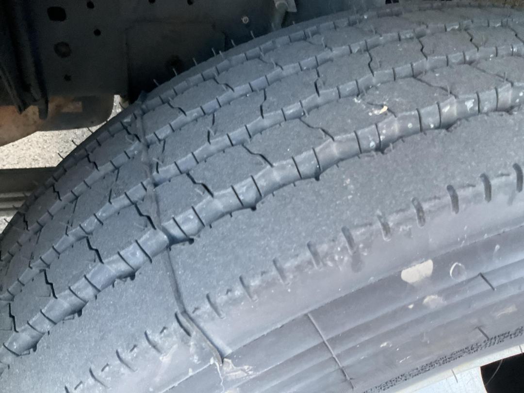 Photo '14' of Isuzu N Series NPR325M AMT Tipper