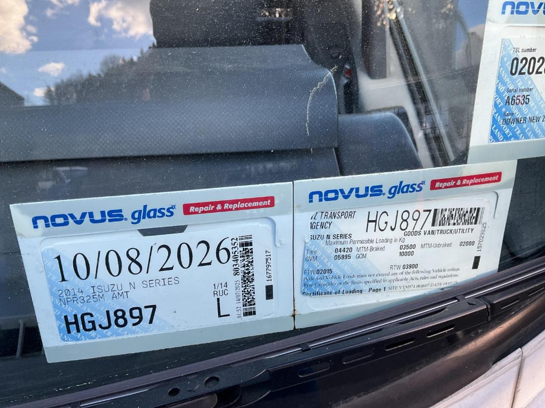 Photo '25' of Isuzu N Series NPR325M AMT Tipper