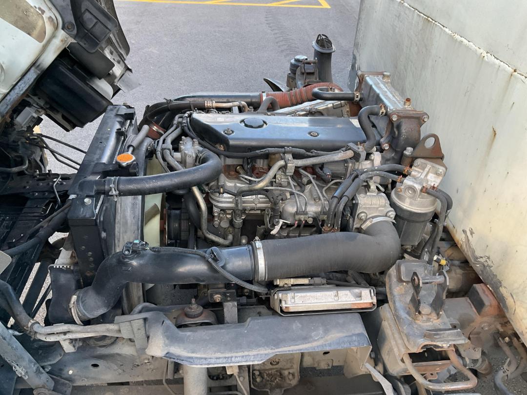 Photo '26' of Isuzu N Series NPR325M AMT Tipper