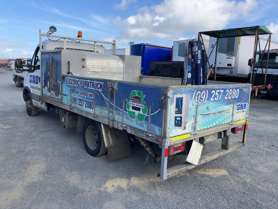 Photo '4' of Iveco Daily 45C17 Flat Deck Crane