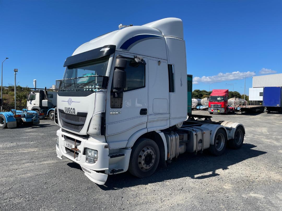 Photo '7' of Iveco Stralis Tractor Unit