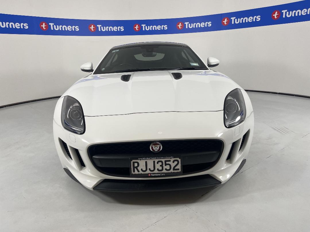 Photo '2' of Jaguar F-Type