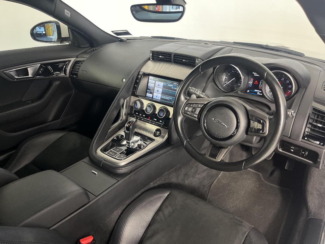 Photo '17' of Jaguar F-Type