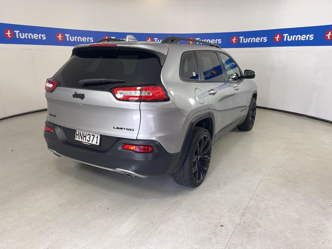 Photo '7' of Jeep Cherokee