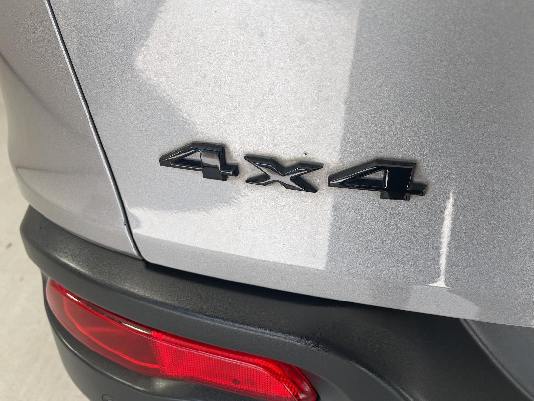 Photo '32' of Jeep Cherokee