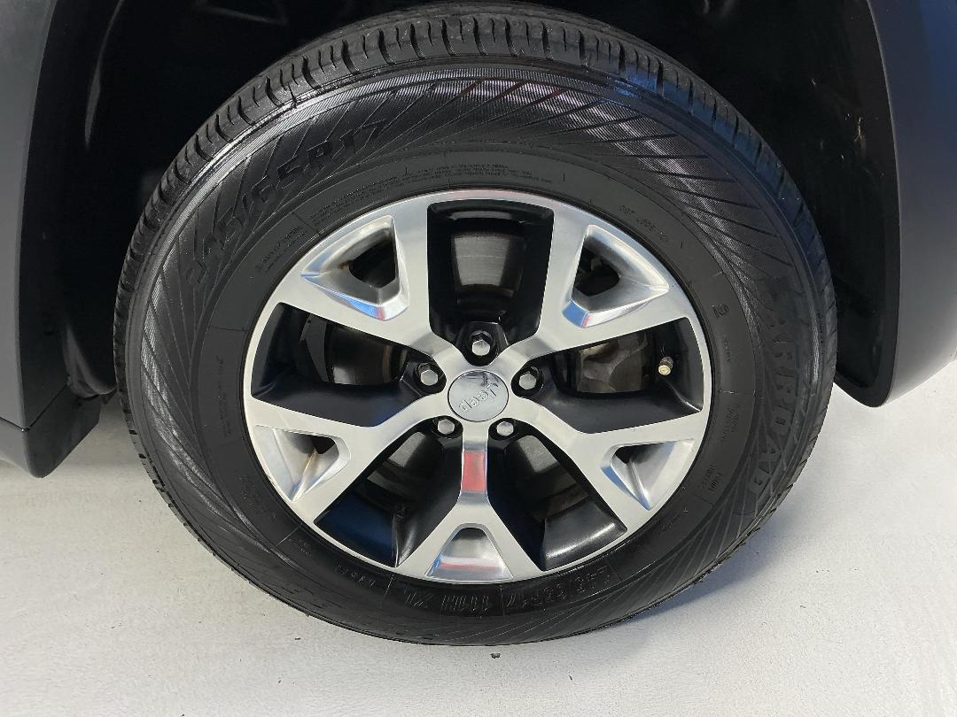 Photo '9' of Jeep Cherokee