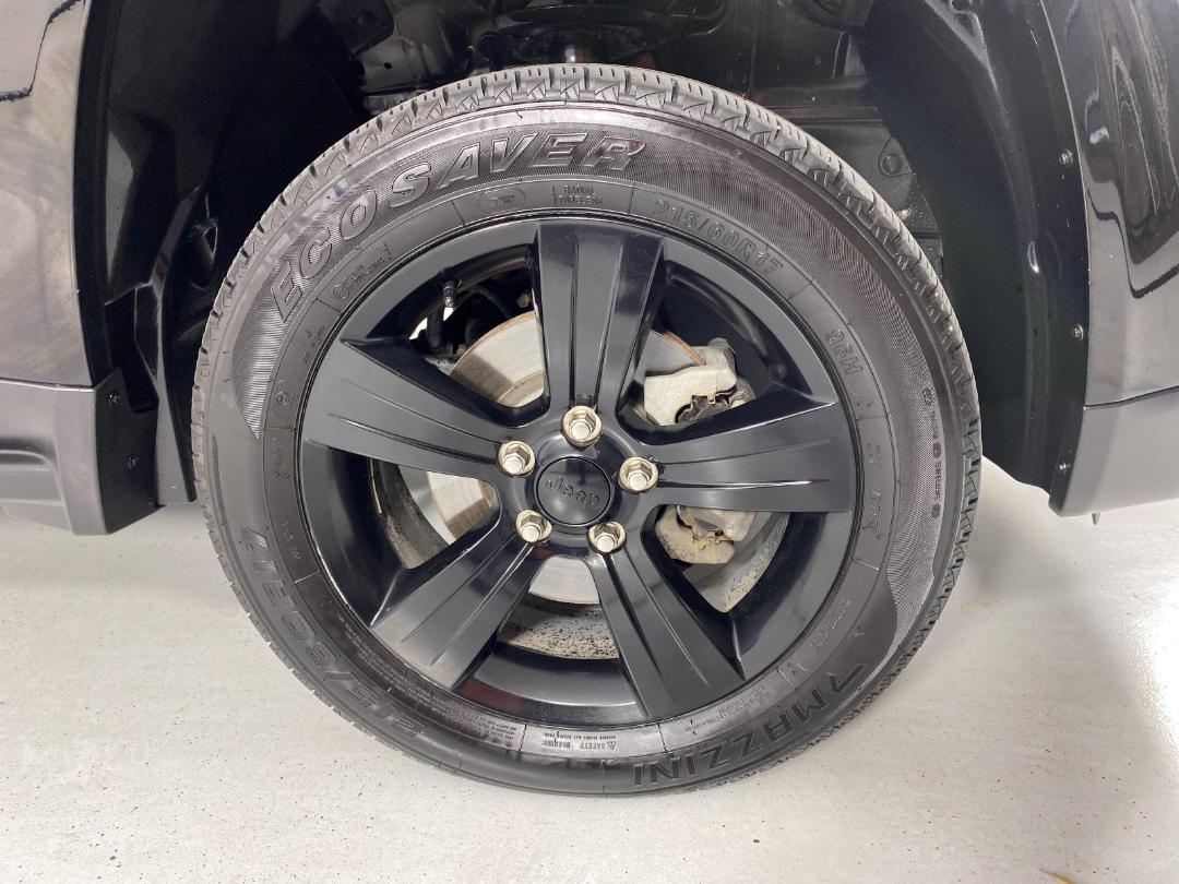 Photo '9' of Jeep Compass