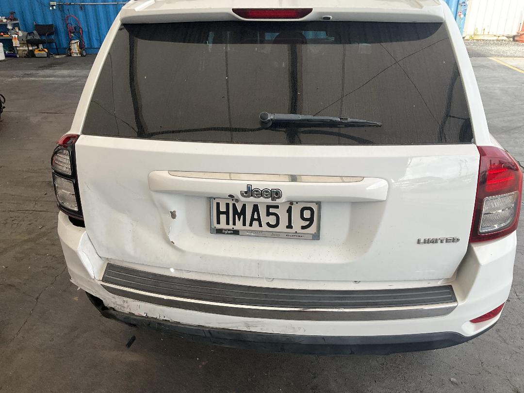 Photo '12' of Jeep Compass Limited