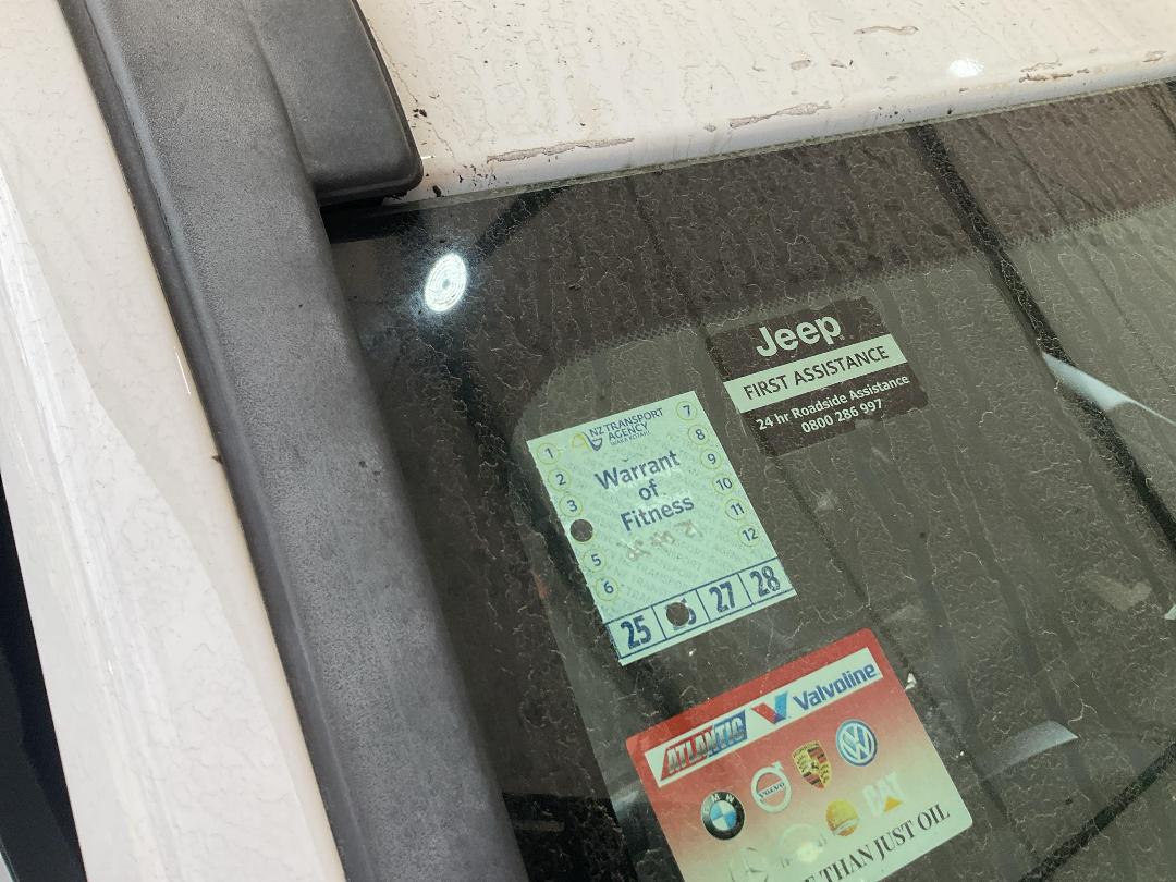 Photo '24' of Jeep Compass Limited