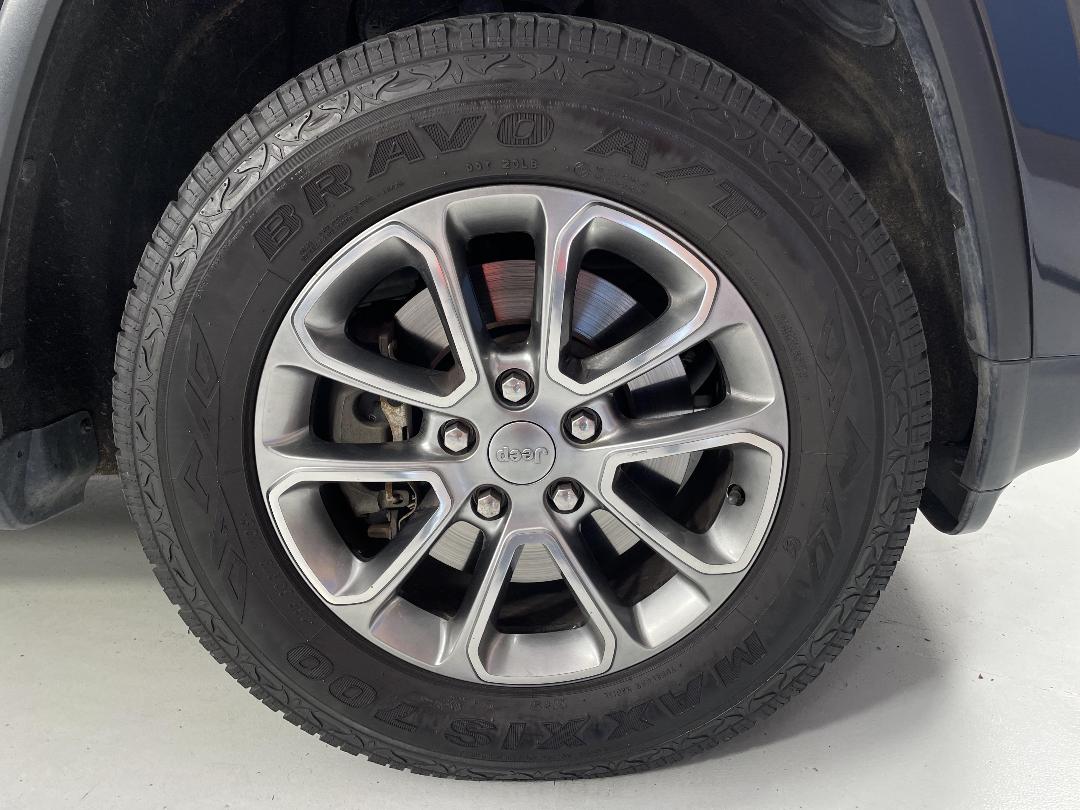 Photo '9' of Jeep Grand Cherokee