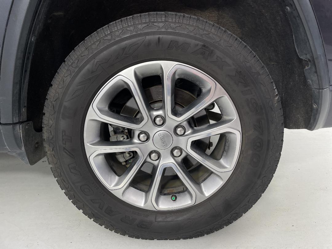 Photo '11' of Jeep Grand Cherokee