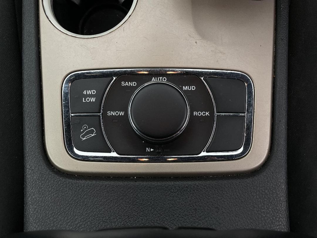 Photo '23' of Jeep Grand Cherokee