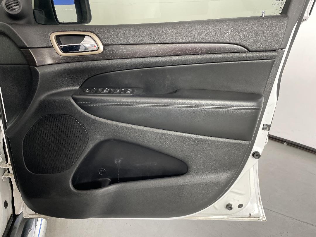 Photo '15' of Jeep Grand Cherokee