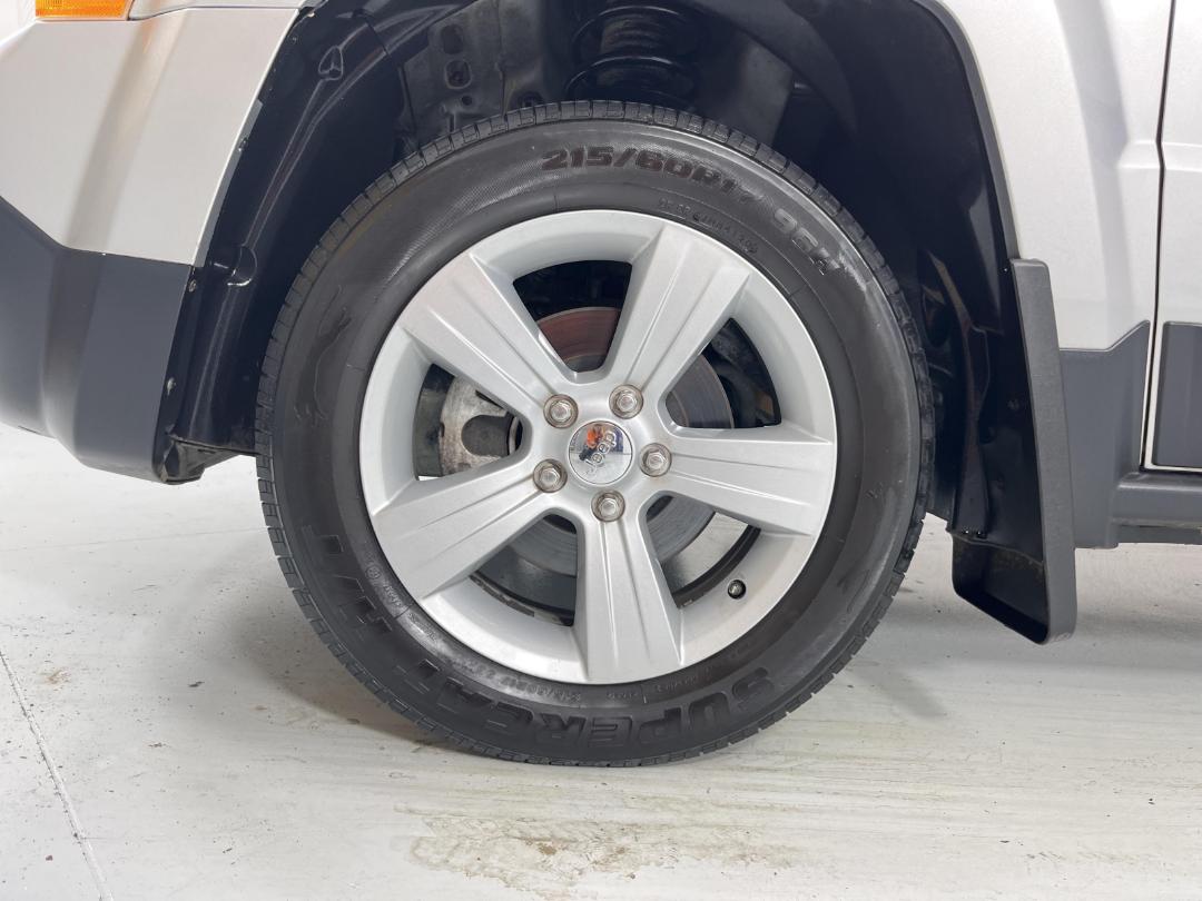 Photo '10' of Jeep Patriot