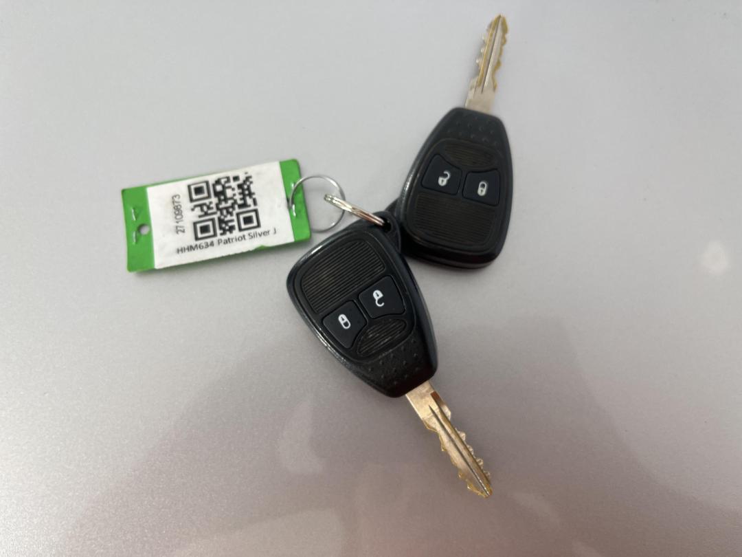 Photo '22' of Jeep Patriot