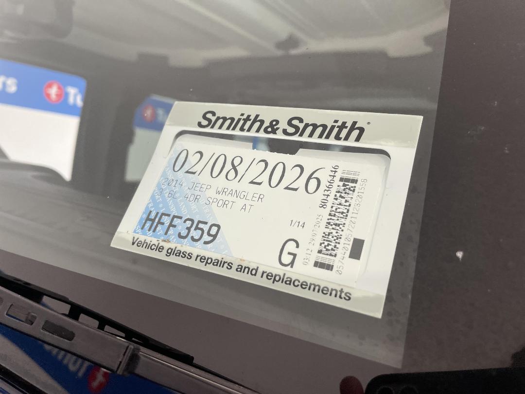 Photo '32' of Jeep Wrangler