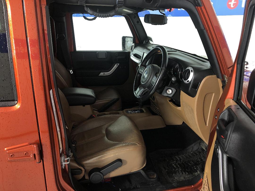 Photo '16' of Jeep Wrangler Unlimited