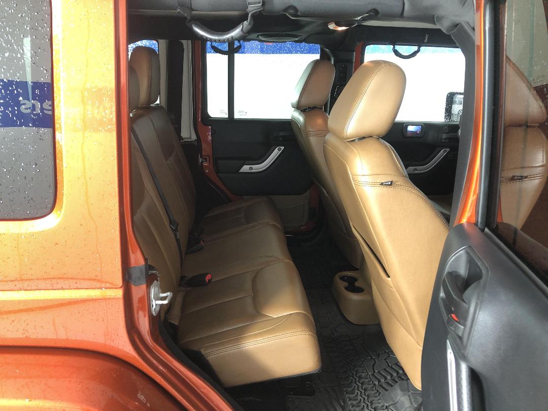 Photo '20' of Jeep Wrangler Unlimited