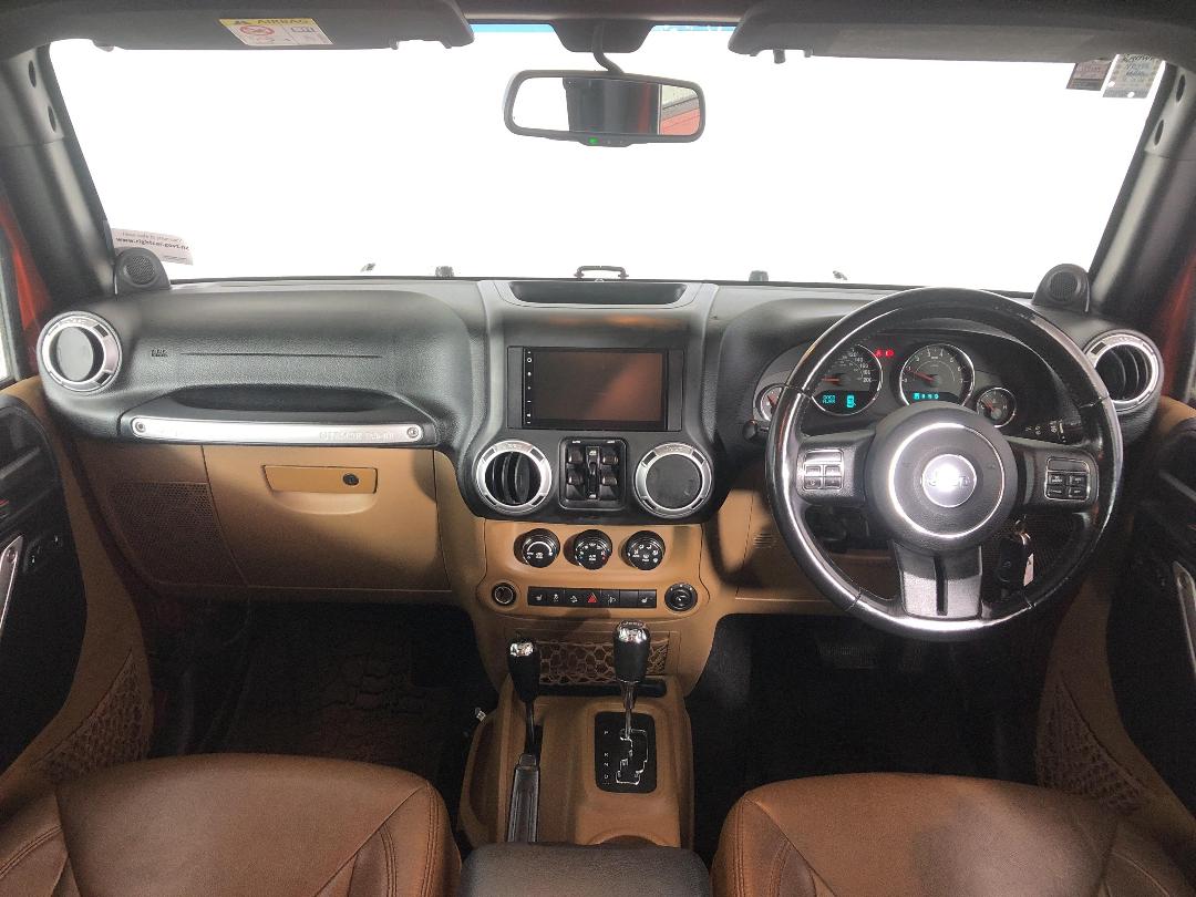 Photo '17' of Jeep Wrangler Unlimited