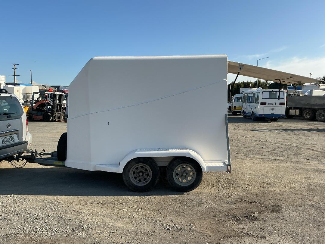 Photo '14' of KEA SHUTTLE Box Body - Tandem