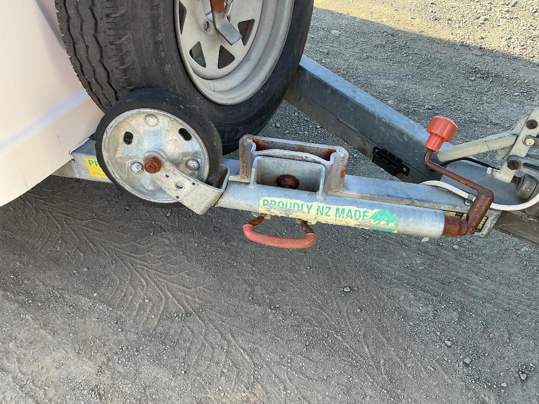 Photo '22' of KEA SHUTTLE Box Body - Tandem