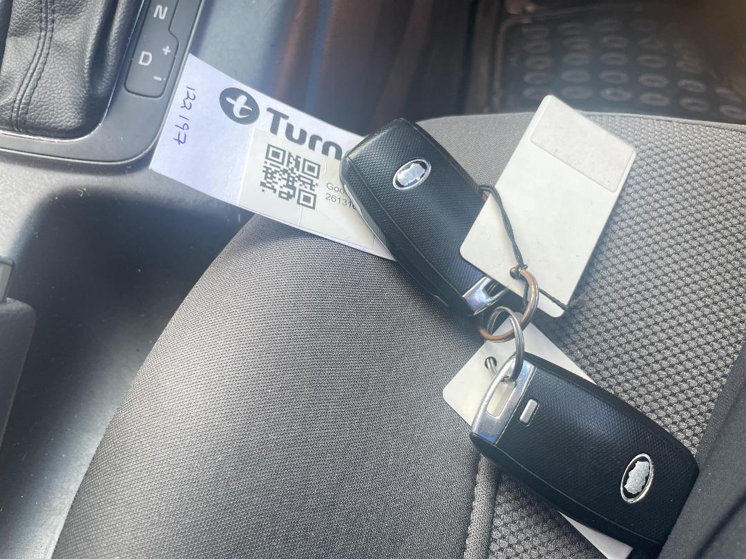 Photo '10' of KIA Cerato EX