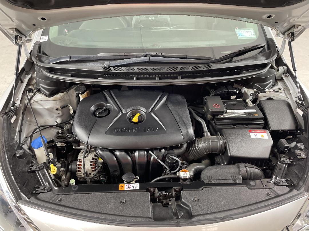 Photo '13' of KIA Cerato