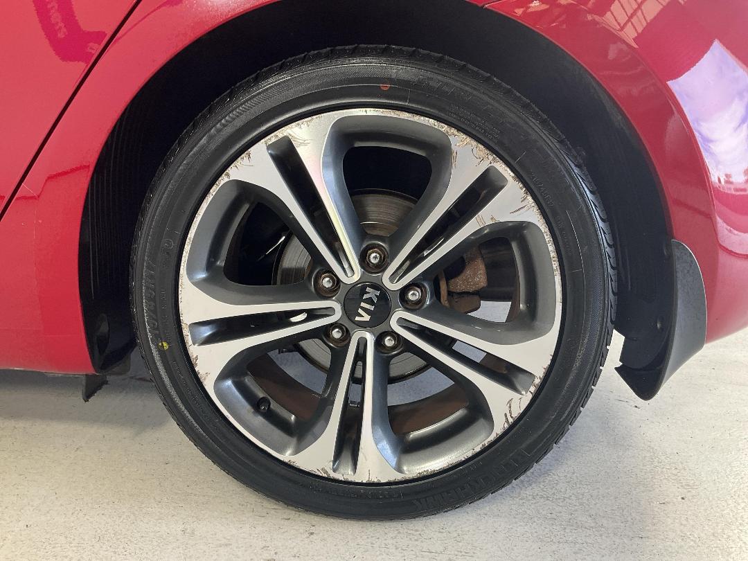 Photo '11' of KIA Cerato