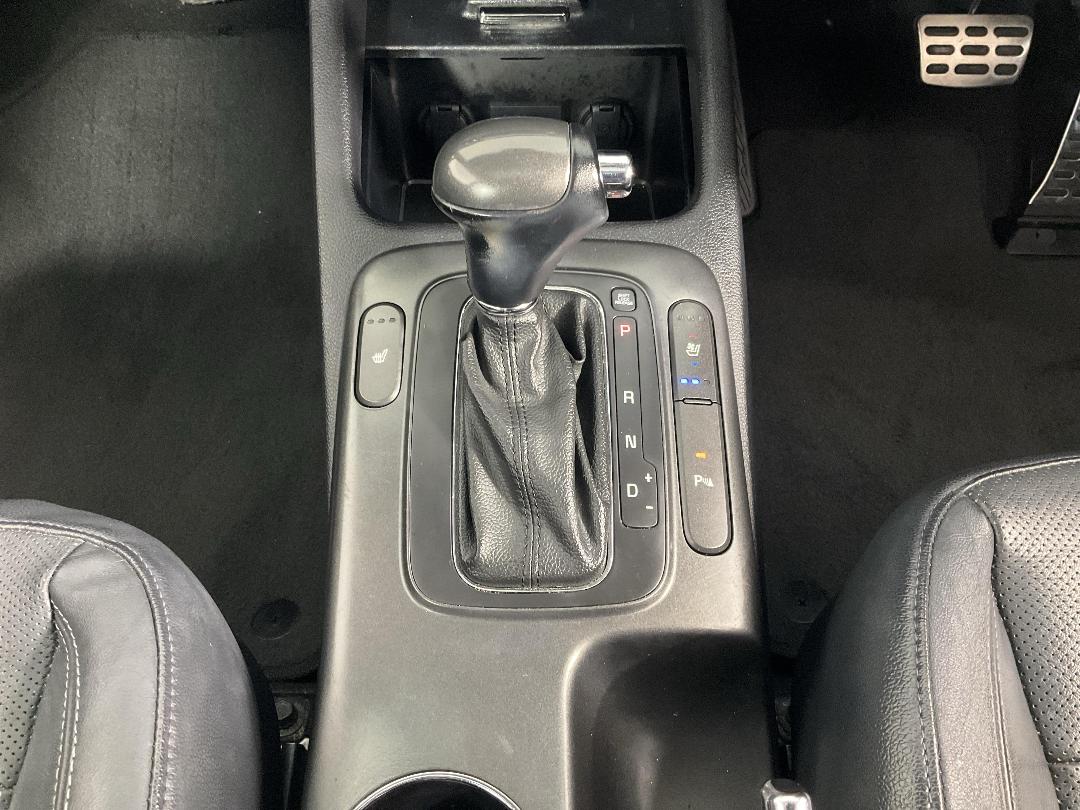 Photo '18' of KIA Cerato