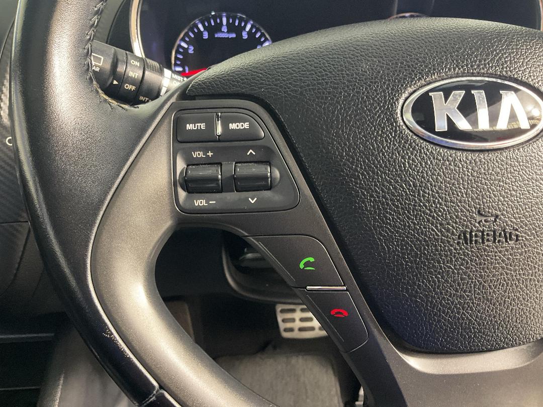 Photo '27' of KIA Cerato