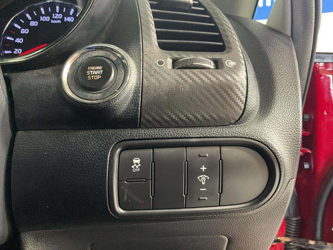 Photo '29' of KIA Cerato