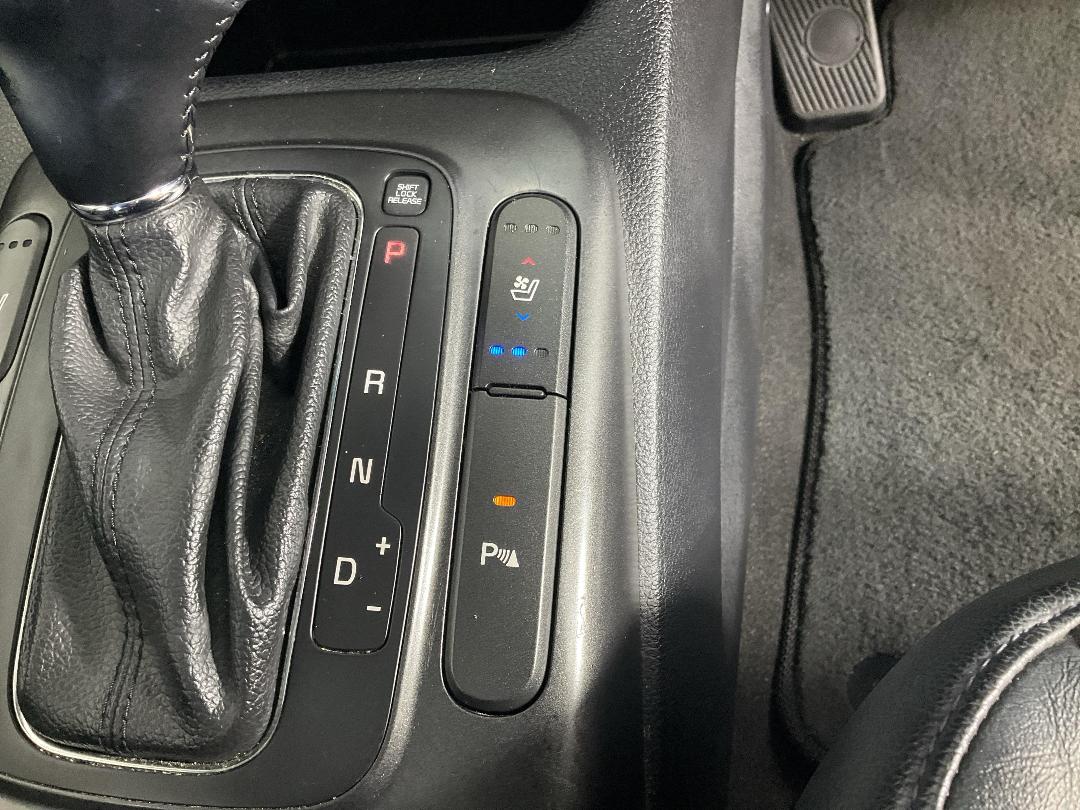 Photo '30' of KIA Cerato