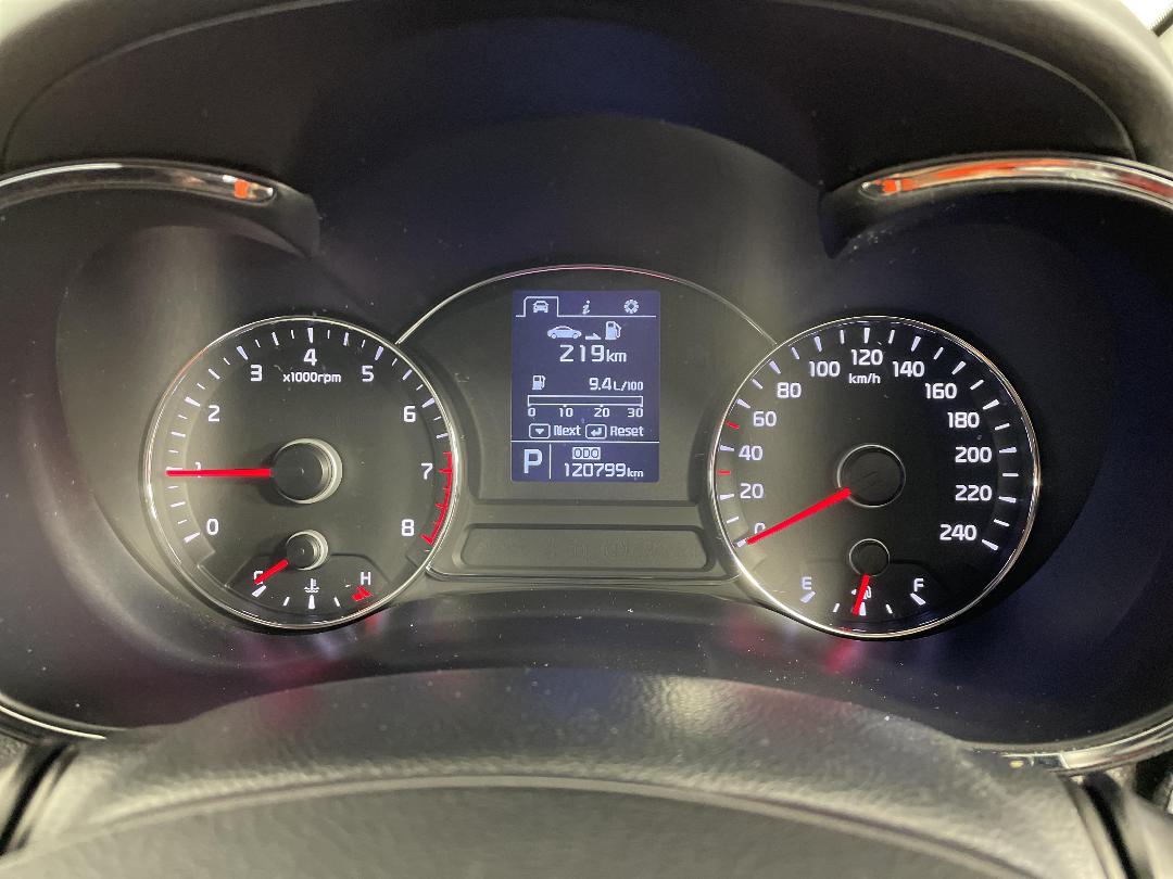 Photo '21' of KIA Cerato Photo '21' of KIA Cerato