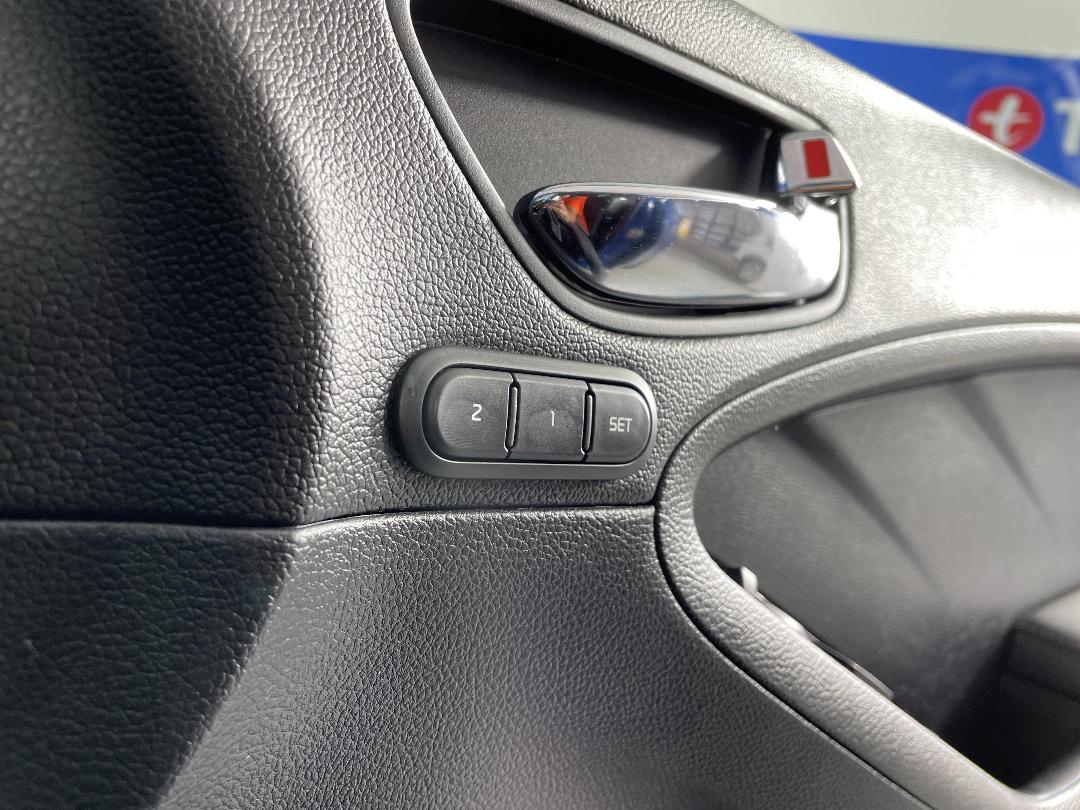 Photo '28' of KIA Cerato Photo '28' of KIA Cerato