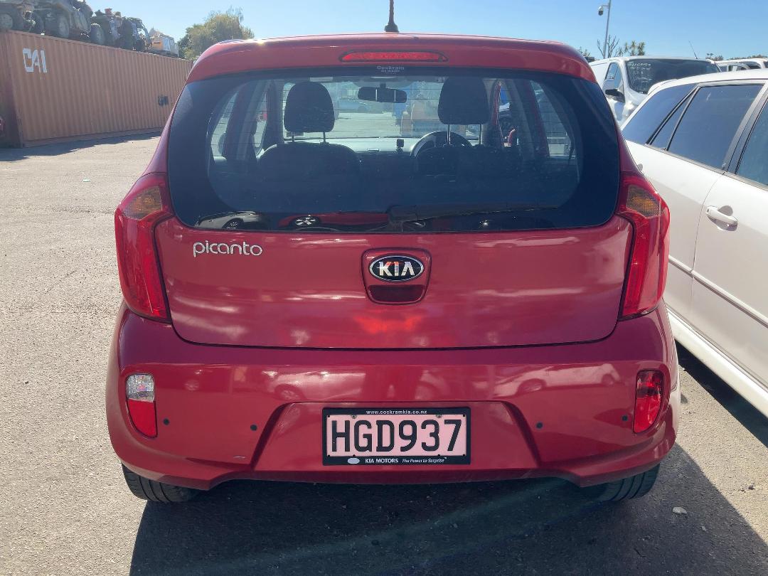 Photo '5' of KIA Picanto EX