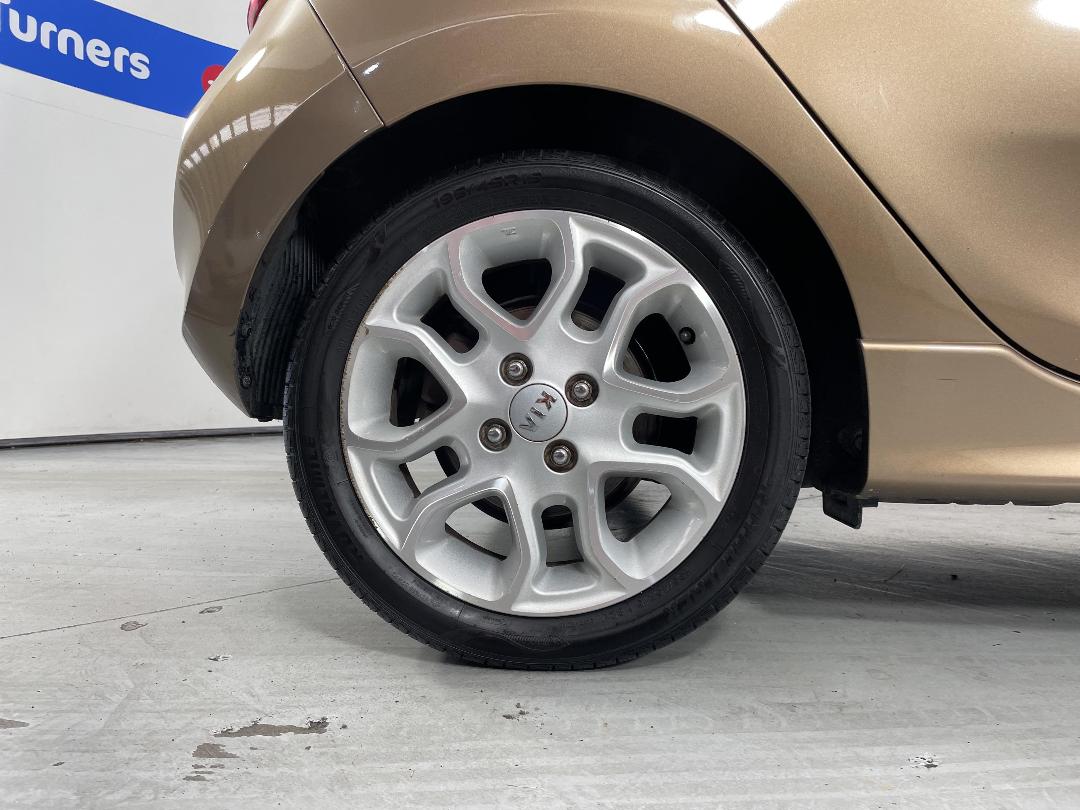 Photo '12' of KIA Picanto