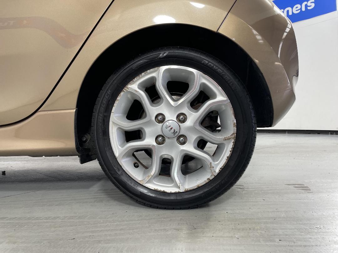 Photo '11' of KIA Picanto