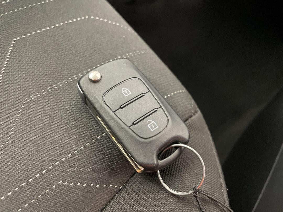 Photo '22' of KIA Picanto